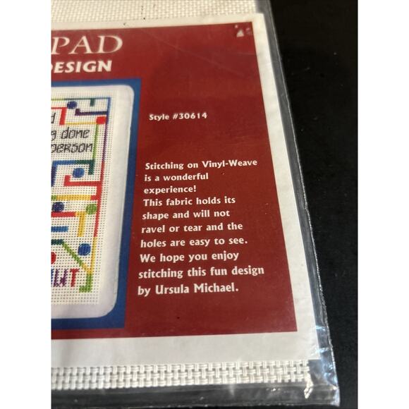 Vintage Mouse Pad Cross Stitch KIt "Busy Cat" Design Crafters Pride Vinyl Weave - Picture 4 of 5